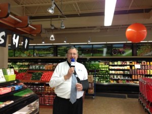 nachum at cedar market 2